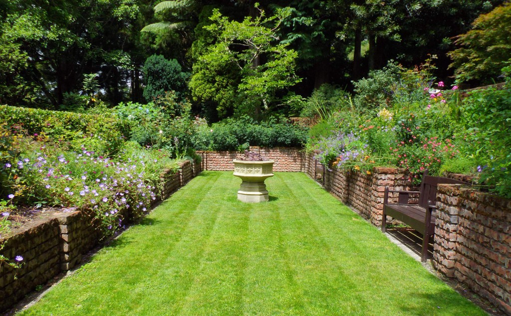 English Garden Tupare